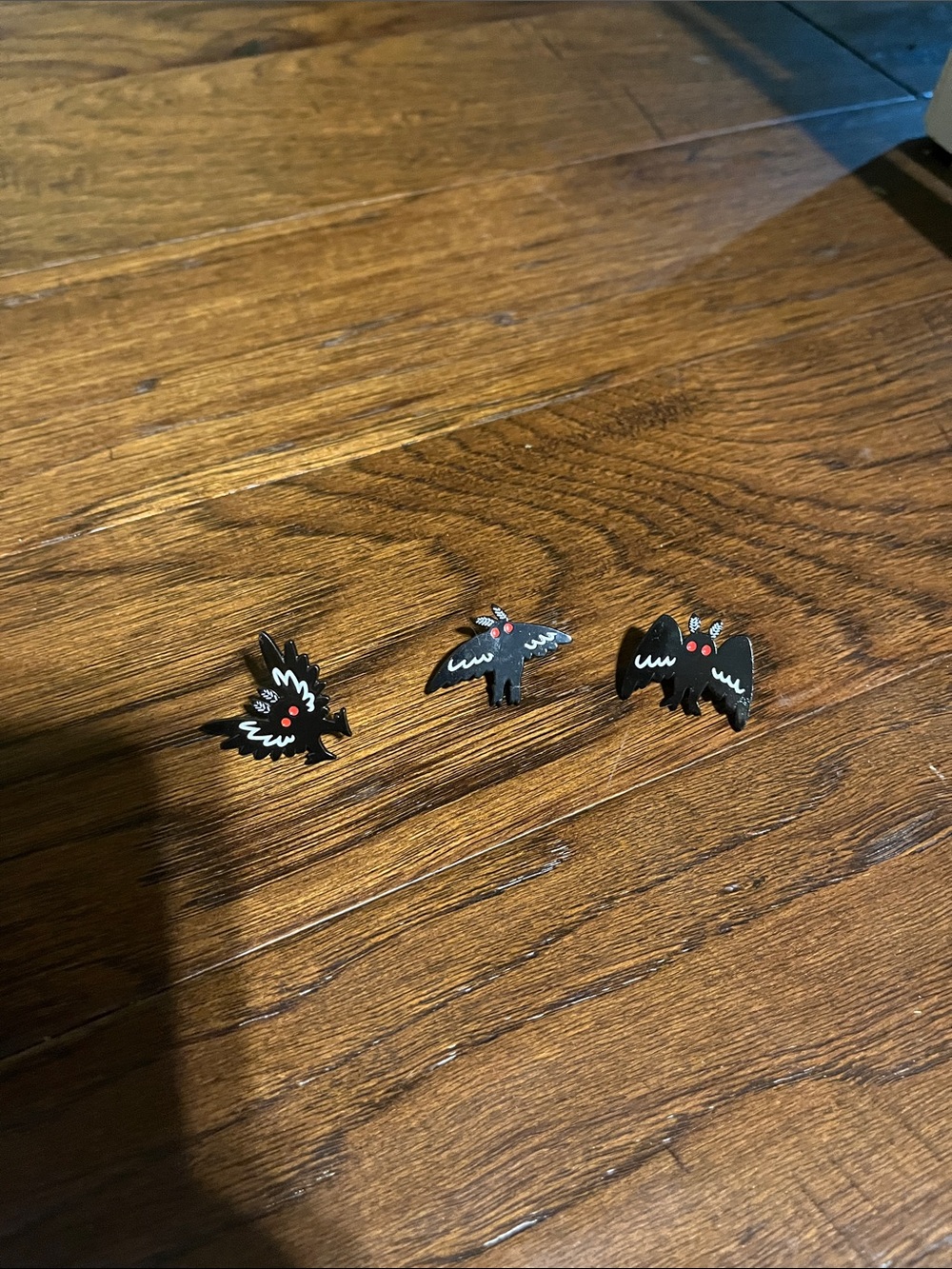 SHEIN Black Mothman Pin Set Of 3